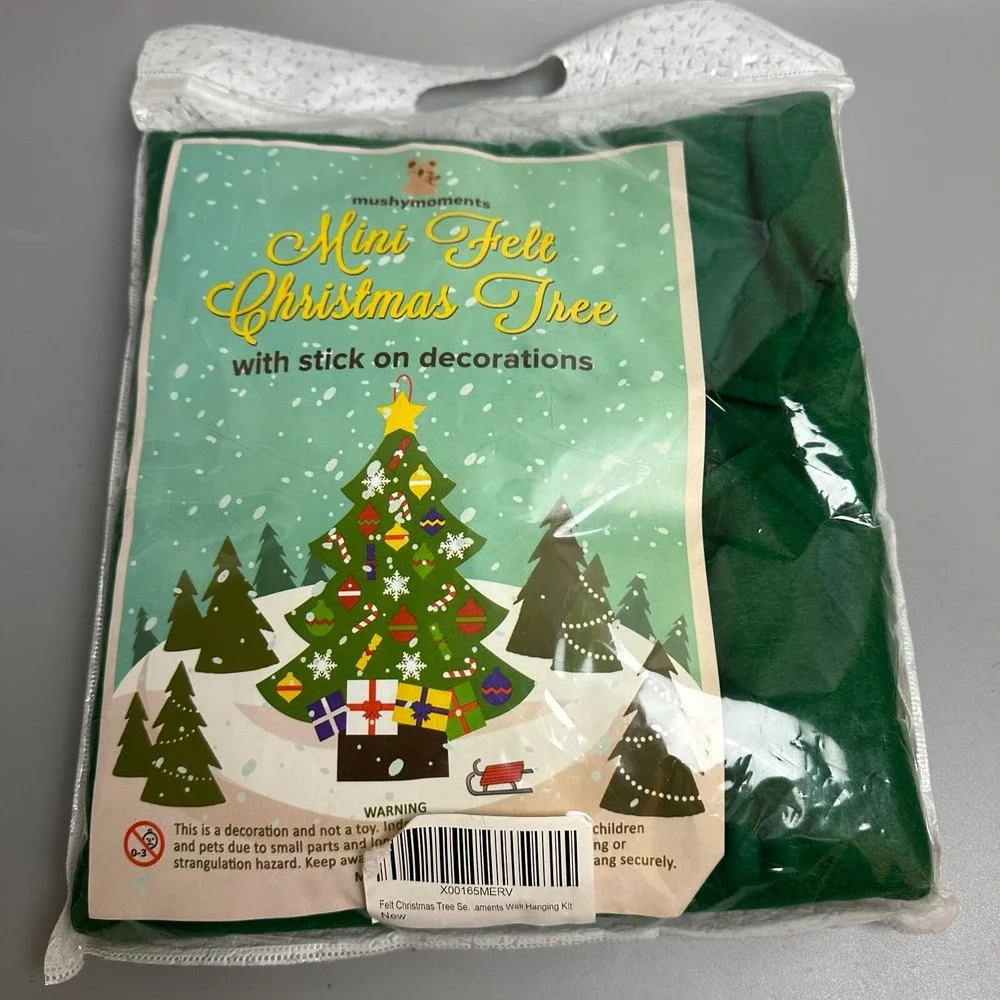 Mushymoments Mini Felt Christmas Tree with Stick On Decorations Wall Hanging Kit